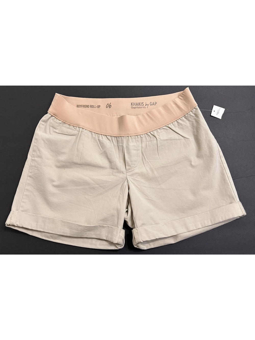 Gap Women’s NWT Boyfriend Khaki Rollup Shorts Maternity S6